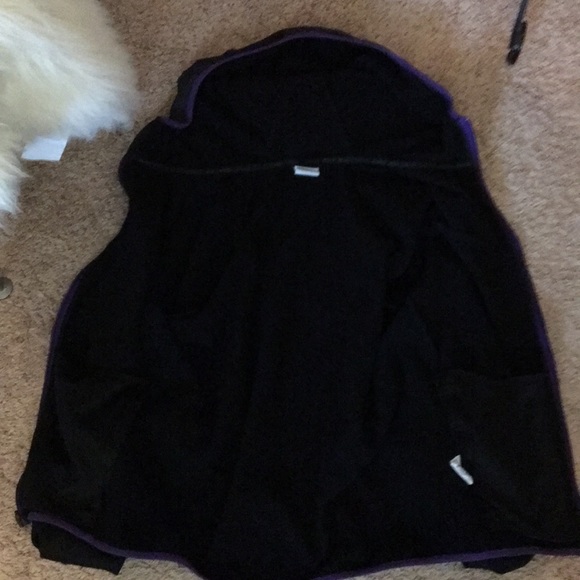 Nike Therma fit Jacket💜 - Picture 8 of 10